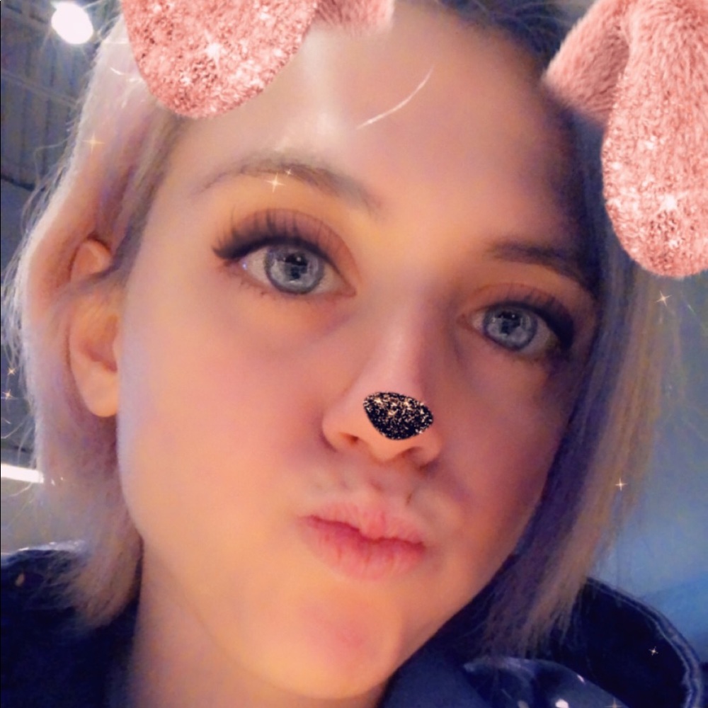 Meet your Posher, Vanessa